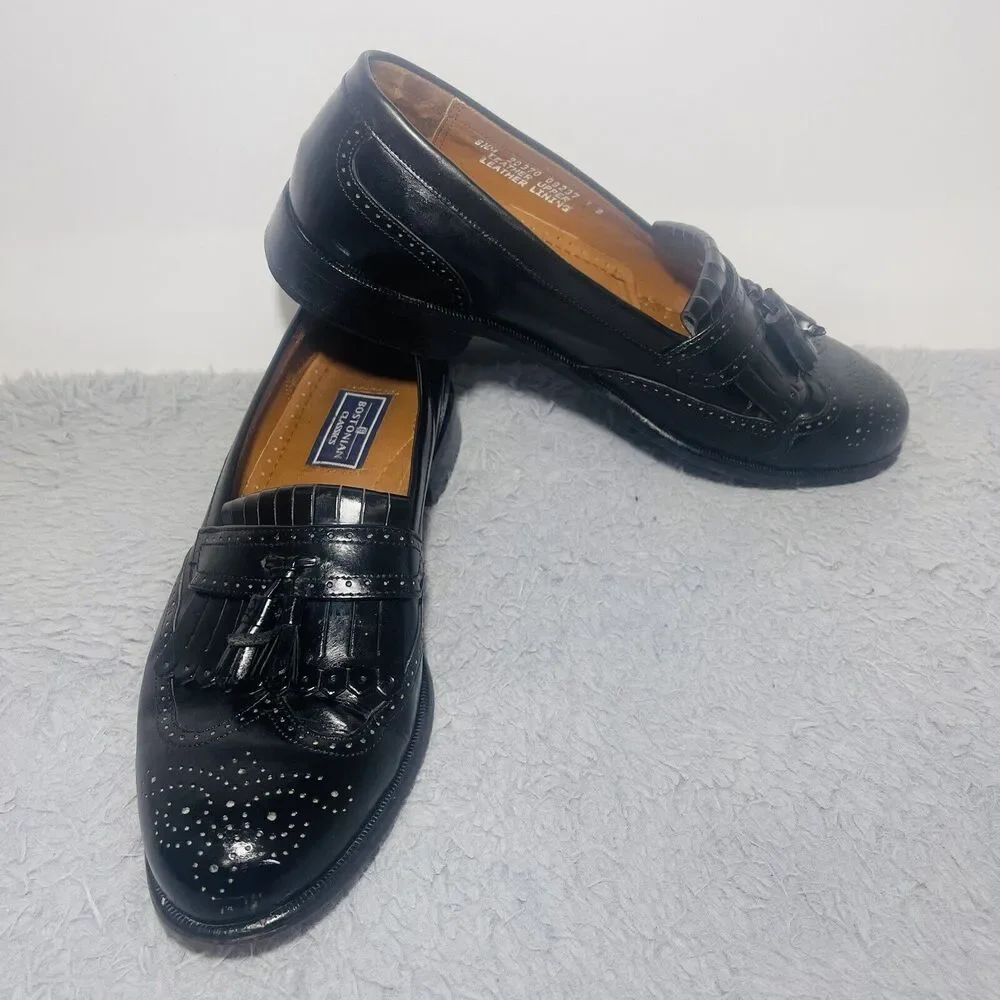 Bostonian Classics 20370 First Flex Black Leather Tassel Wing Tip Loafer 9.5M
